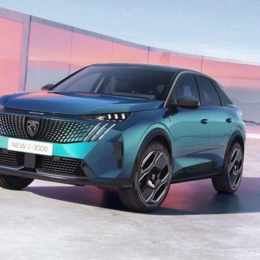 Peugeot 3008 hybrid automatico. Canone a partire da 499 euro IVA compresa. Noleggio Lungo Termine: tutti i servizi compresi. Pronta consegna