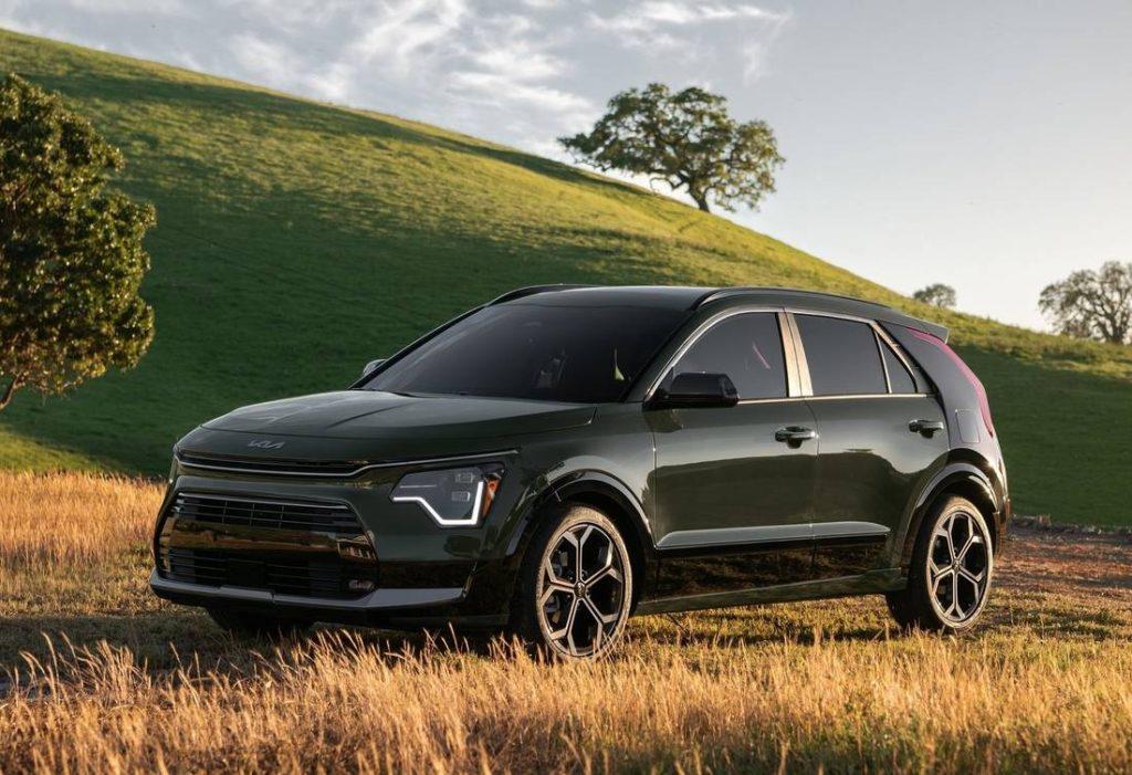 Kia NIRO AUTOCARRO N1 Canone a partire da 359 euro. Noleggio Lungo Termine: tutti i servizi compresi. Deducibile al 100% Kia NIRO AUTOCARRO N1 Canone a partire da 359 euro. Noleggio Lungo Termine: tutti i servizi compresi. Deducibile al 100%