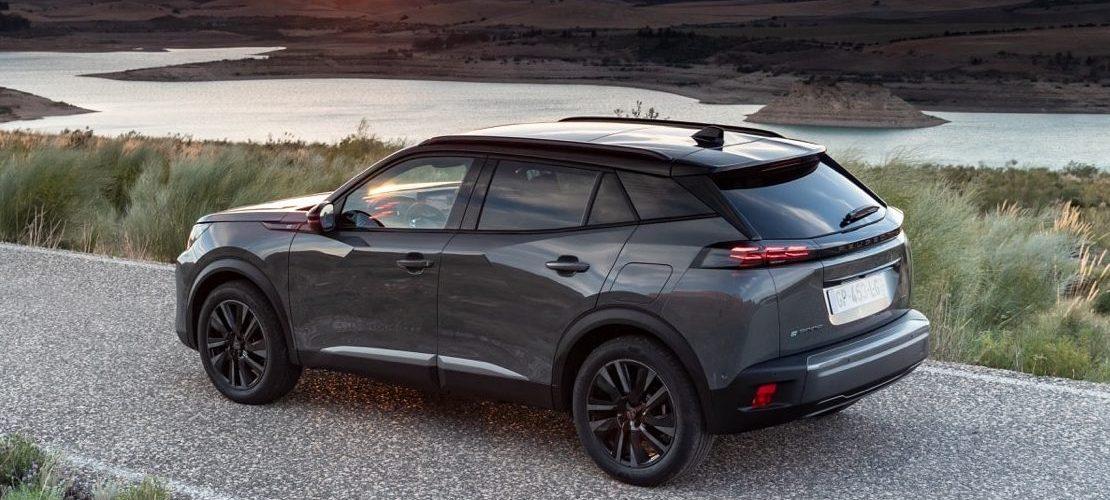 Peugeot 2008 autocarro N1 canone a partire da 379 euro mese. Scarico fiscale 100% cento percento tutti i servizi compresi assicurazione manutenzione